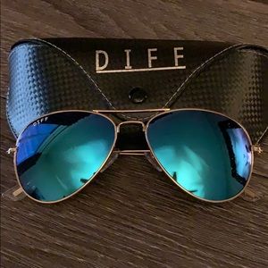 Diff Gold Aviators w/ Blue Mirrored Lenses